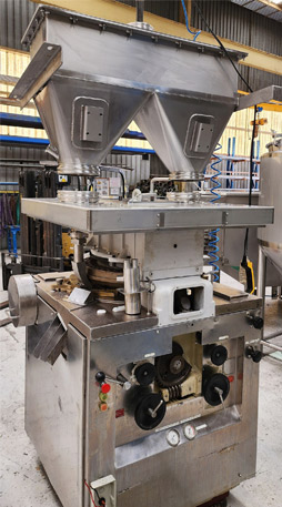 feeder tank