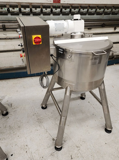 steep cone tank with controller