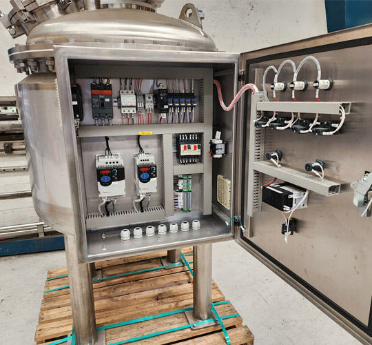 Read more about the article 316 Grade 500 Litre Jacketed Pressure